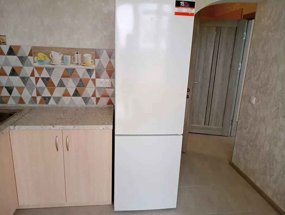 Продам 1к. квартиру з євроремонтом в ЖК "LaLaLand", Берковецька 6б.