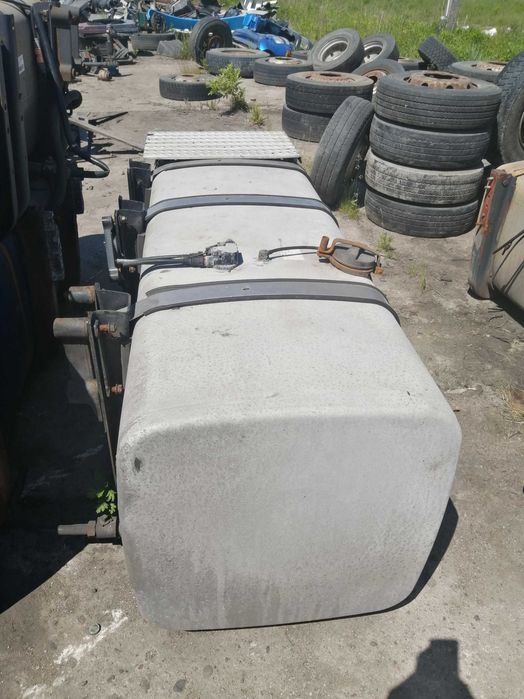 Zbiornik paliwa Man 950 litrów