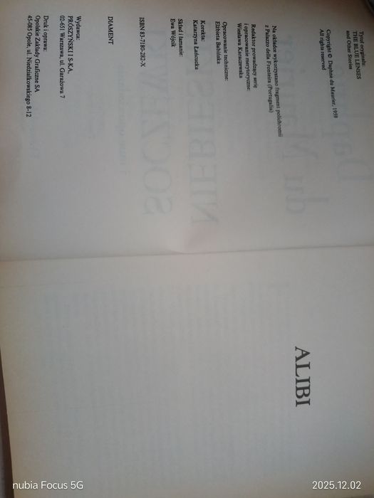 "Niebieskie  soczewki " Książka