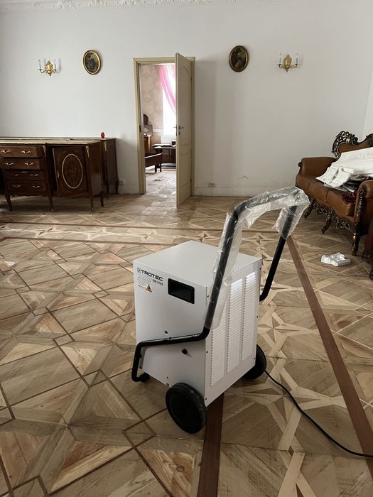 Осушитель воздуха 180м Trotec 170S Промышленный мощный немецкий | Б/у