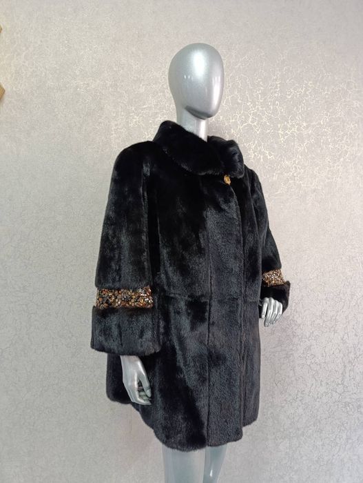 Шикарна норкова шуба, шубка. Дуже великий розмір. ОГ 150. Італія