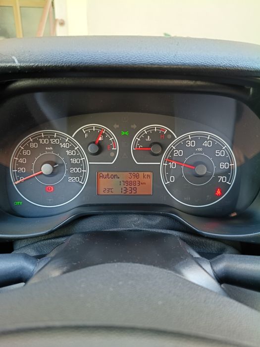 Vendo Fiat punto 2010