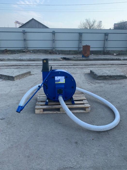 Подрібнювач зерна пневматичний молотковий KRAFT-4 220В