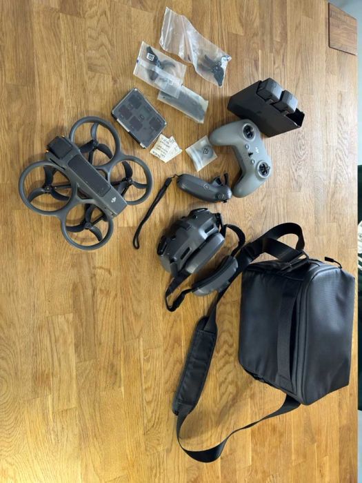 Dji avata 2 fly more combo (dji goggle 3 + rc 3 + movimento 3 + 3 baterias)