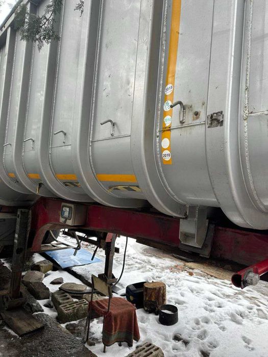 Самосвал полуприцеп