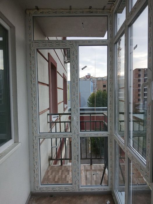 Вікна, двері, металопластикові , немстандарт,