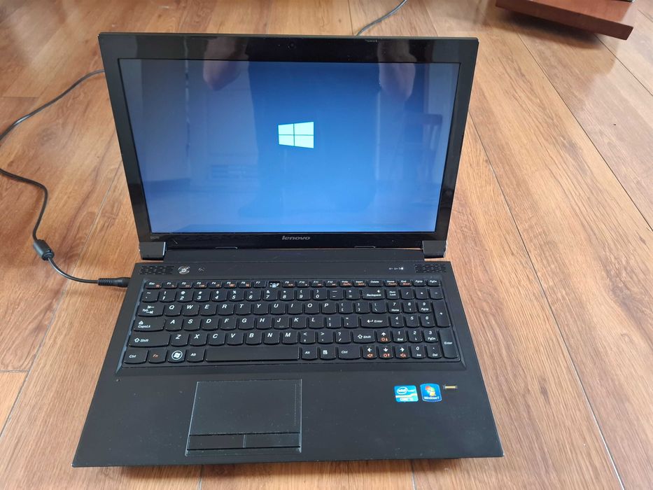 Laptop Lenovo B570 (Model 20093)