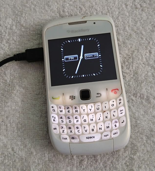 BlackBerry Antigo para Aproveitamento de Peças