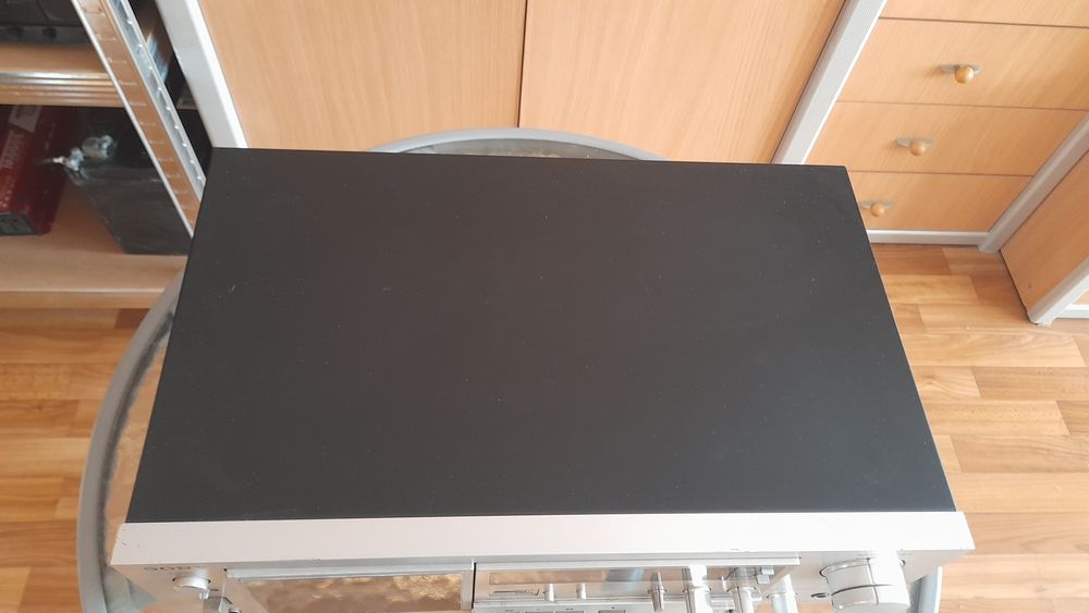 Кассетная дека Soni tc k71 трех головая.