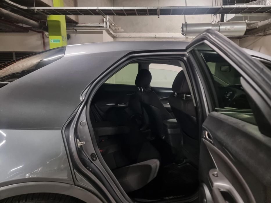 Honda Civic VIII gen UFO 2011r. 1.4 100km, Klima, stan bdb. zamiana