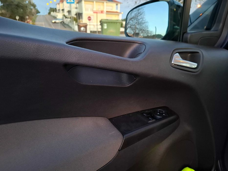 Ford Tourneo Courier 1.0 EcoBoost