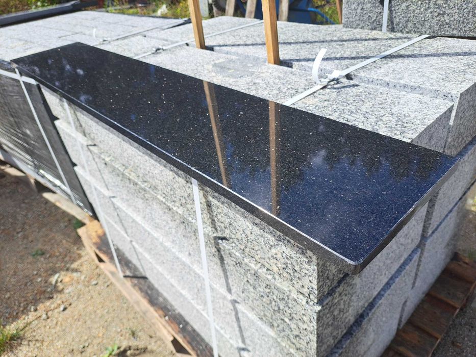 Parapety kamienne granitowe, różne kolory, parapet gr 3cm, producent