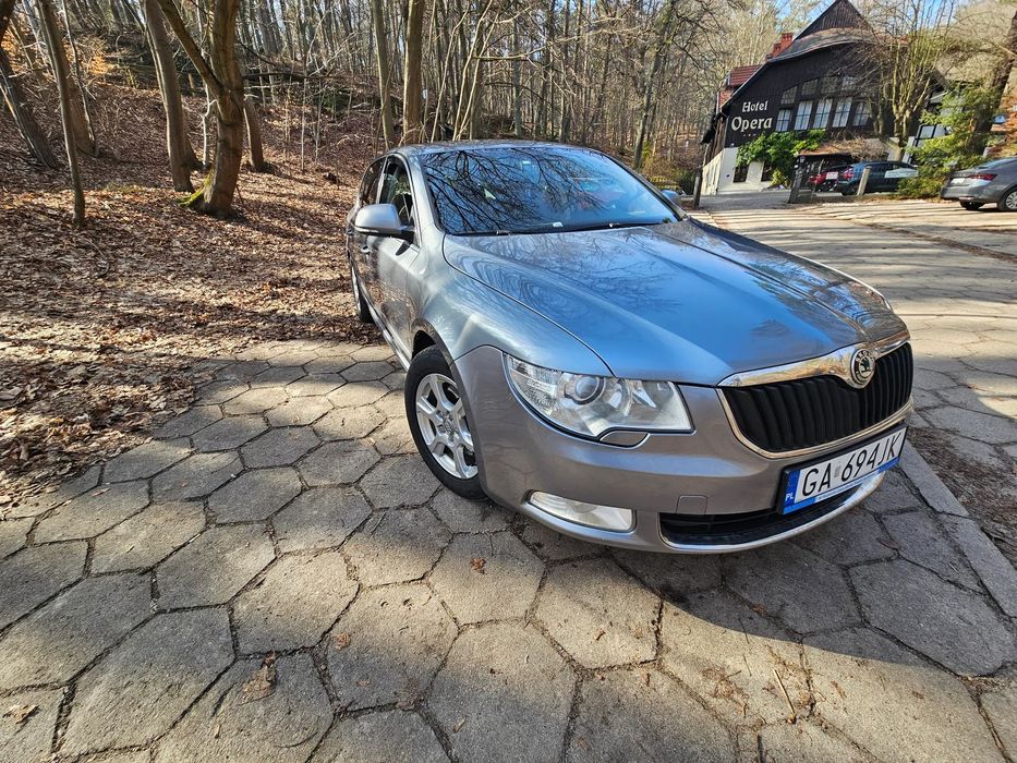 Skoda Superb Skoda Superb 170km  zadbana