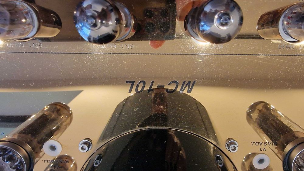 Wzmacniacz lampowy Yaqin MC-10L