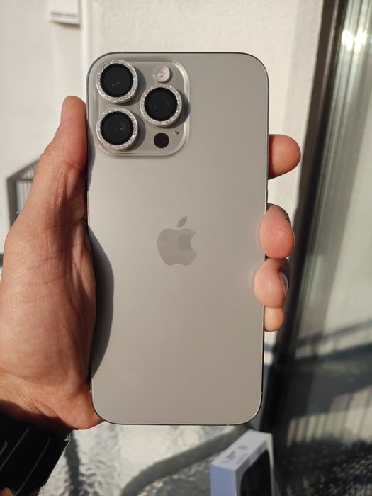 iPhone 16 pro max (natural titanium) Neverlock