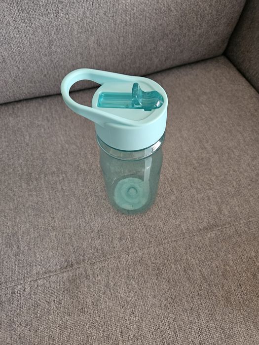 Garrafa de água reutilizável