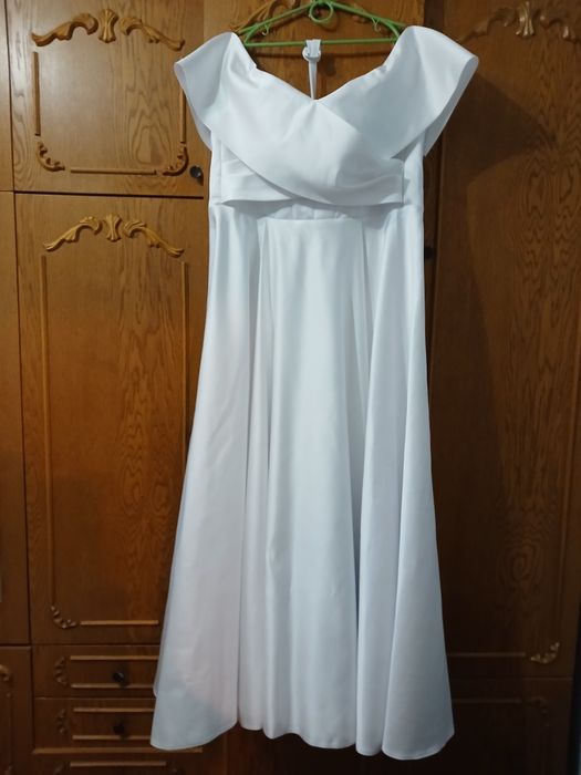 Сукня весільна біла