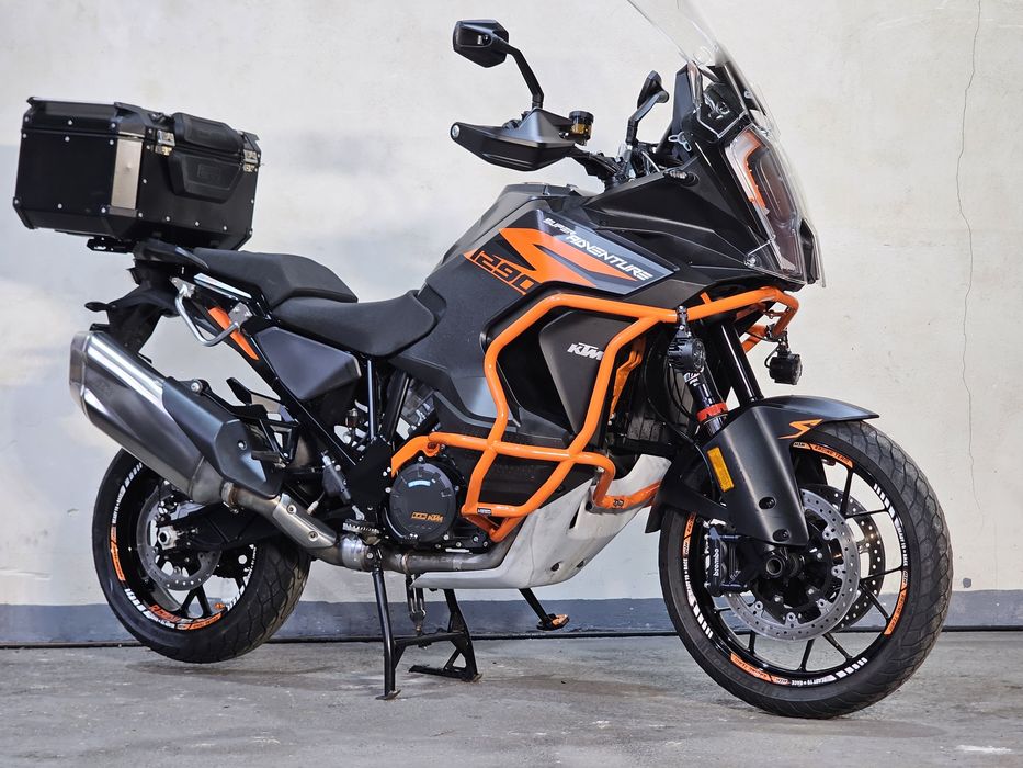 KTM