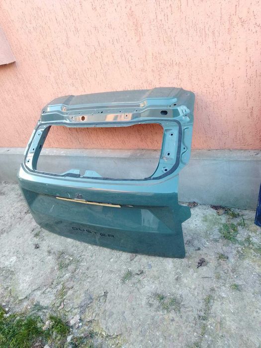 Кришка богажніка Рено Дастер 3 ( Renault Duster 3)