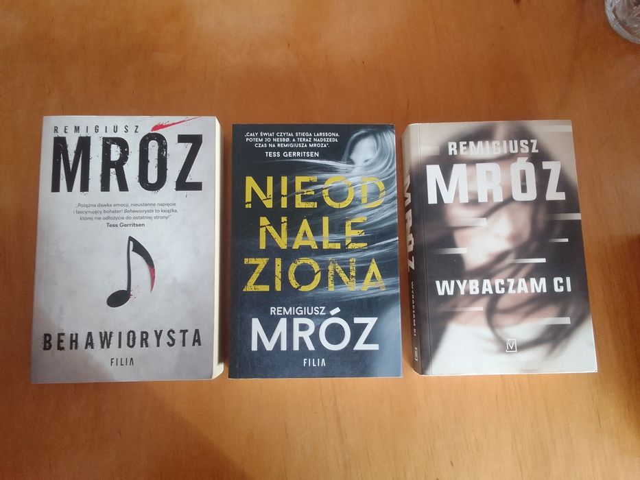 Zestaw książek Remigiusz Mróz Robert Galbraith Makabrycja