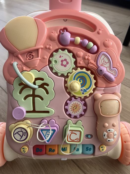 Kreatywny chodzik pchacz  3w1 stolik i tablica