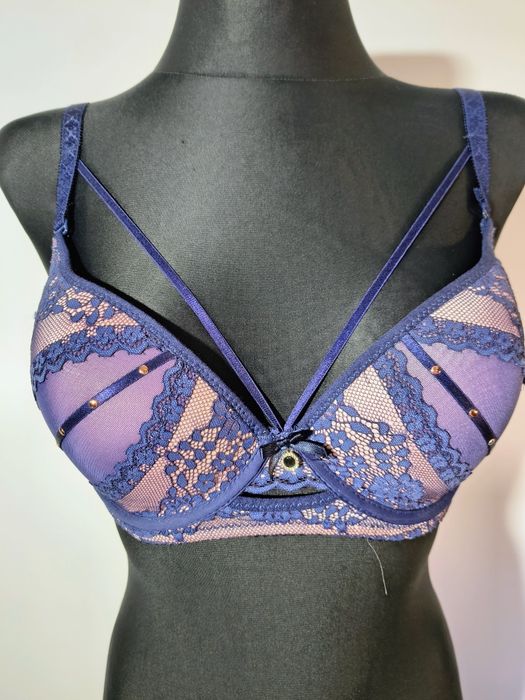 Piękny fioletowy biustonosz stanik 85C