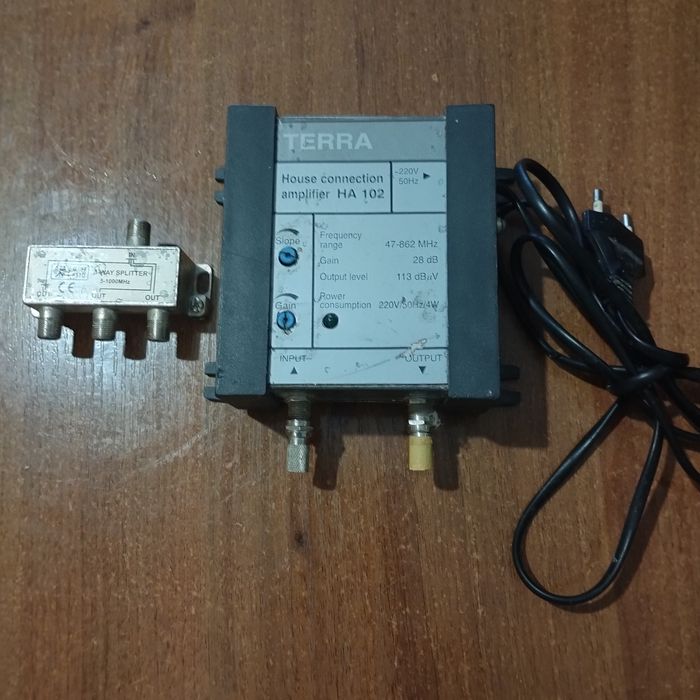 Усілітель для антени робочий.