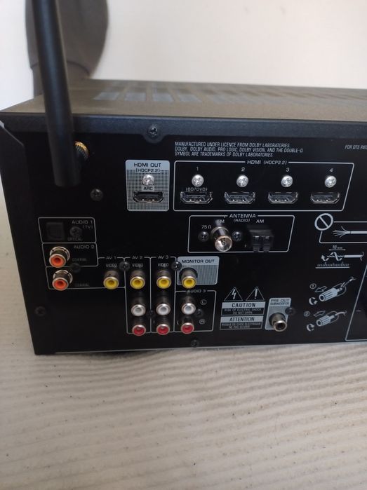 Amplituner Yamaha HTR 4072