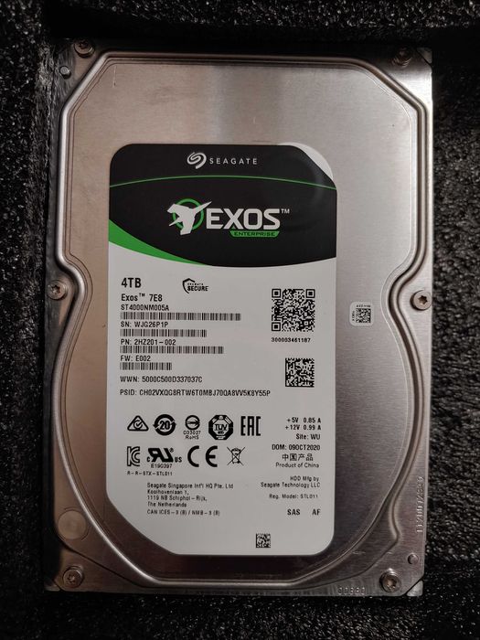 Жесткий диск Seagate Exos 4 ТБ (цена за 3шт.) обмен