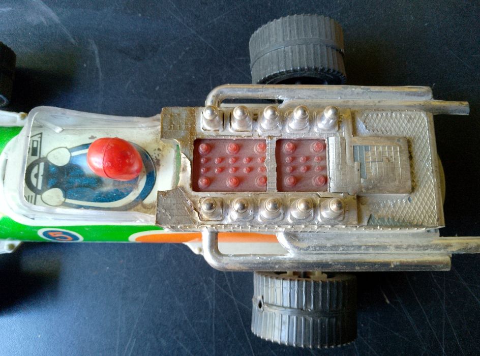 Гоночная машинка советская