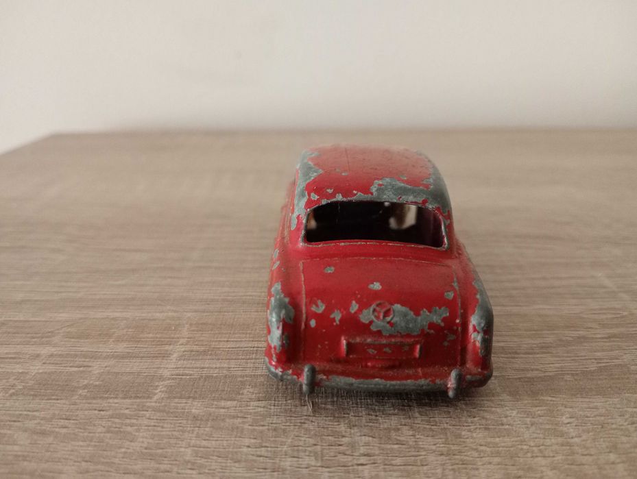 Miniatura 1/43 Mercedes 220