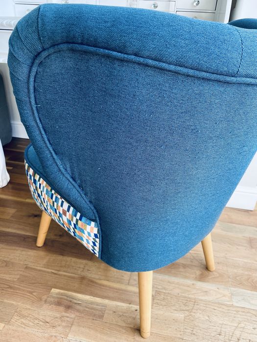 Biurko sekretarzyk bardzo stylowy plus fotel