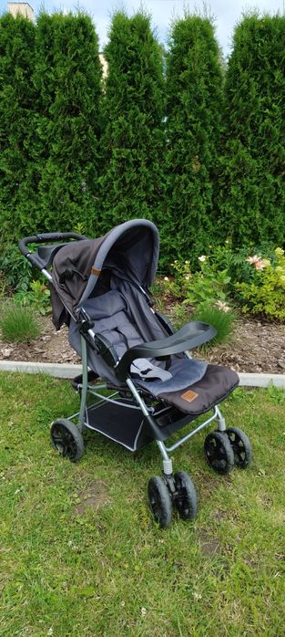 Wózek spacerowy Lionelo