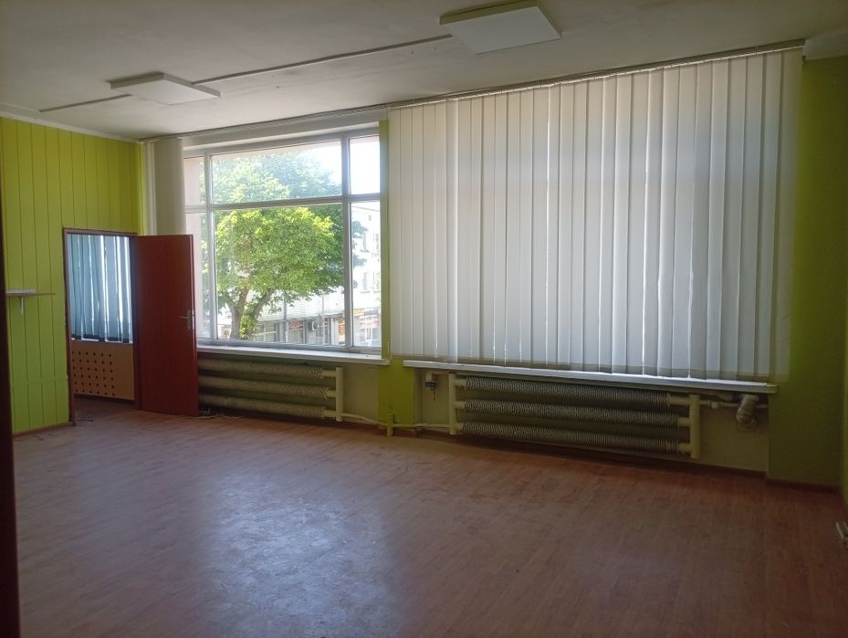 Wynajmę lokal o powierzchni 52m2 w centrum Węgrowa