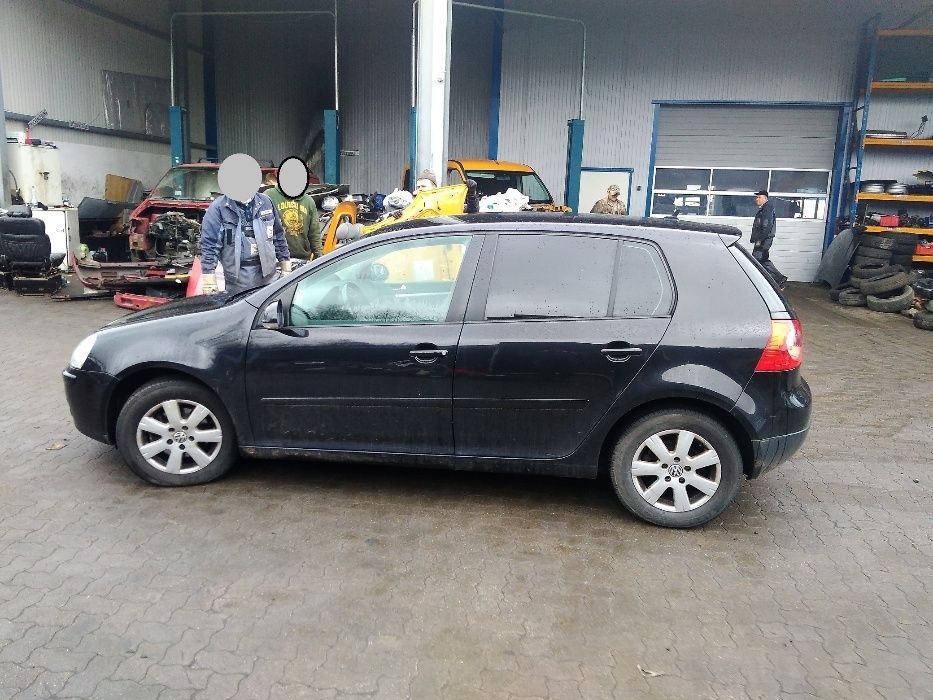 VW volkswagen golf 5 розборка автошрот Гольф 5