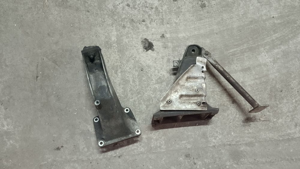 Опоры кронштейны м52b28 e39