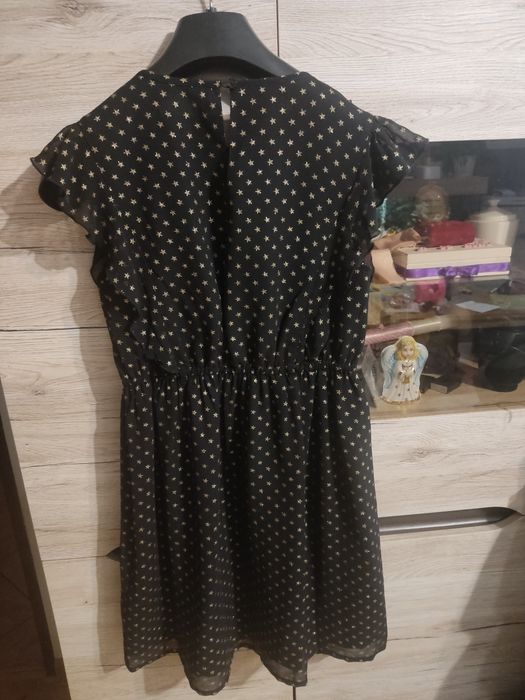 Sukienka czarna w gwiazdki
