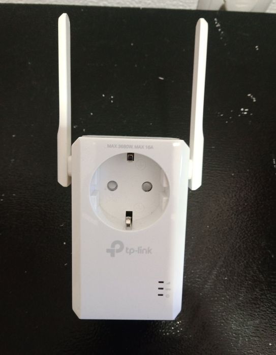 Repetidor / Extensor de Sinal Wi-Fi TP-LINK TL-WA860RE (N300 - 300 Mbps)