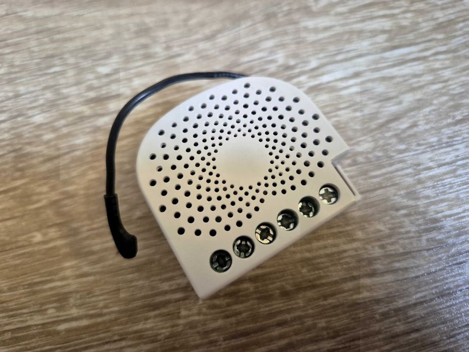 Aeotec Nano Dimmer ZW111-C (Z-Wave 868.42 MHz, з вимірюванням енергії, без оригінального пакування)