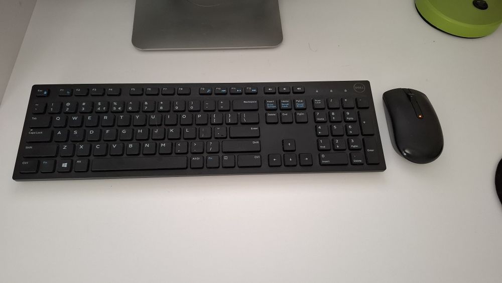 komputer Stacjonarny Dell Vostro 3226 - zestaw