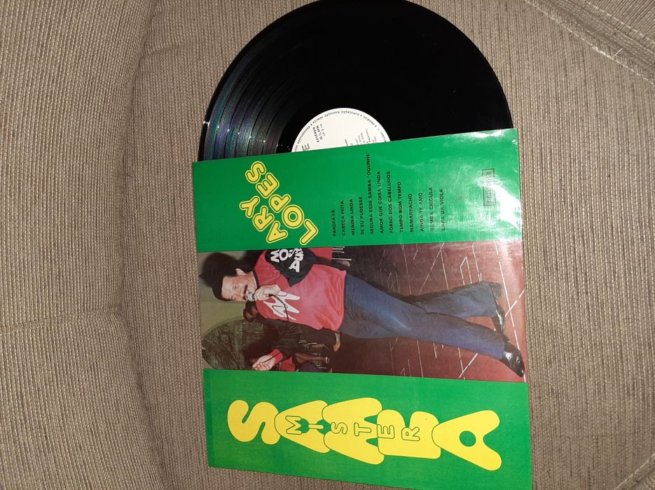 Disco de vinil em bom estado