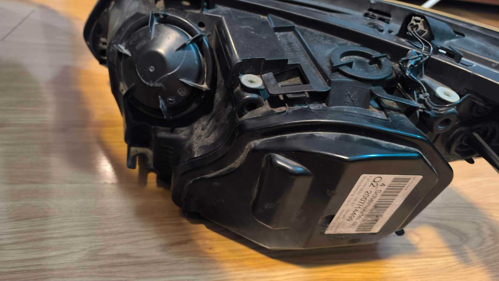 Ópticas BMW E60/E61 Pré LCI - para recuperar