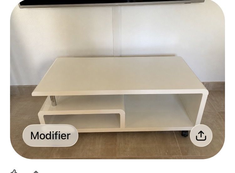 Móvel televisão branco