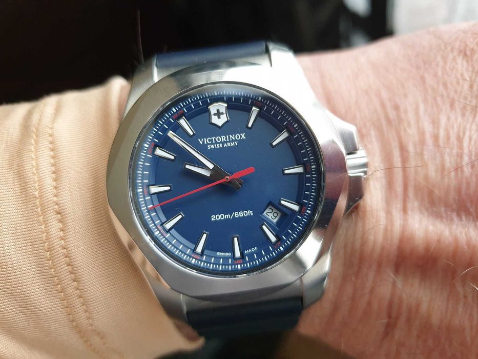 Victorinox Diver 200 Swiss Army Nurek Zam Traser Luminox Seiko Bulova