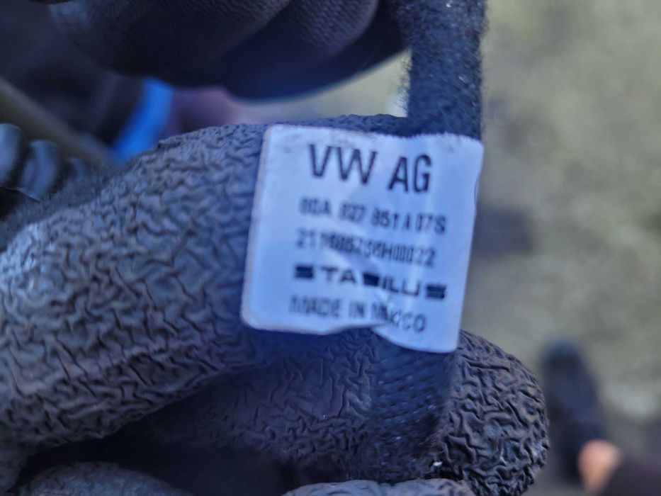 Siłownik elektryczny lewy klapy tył Audi Q5 80A