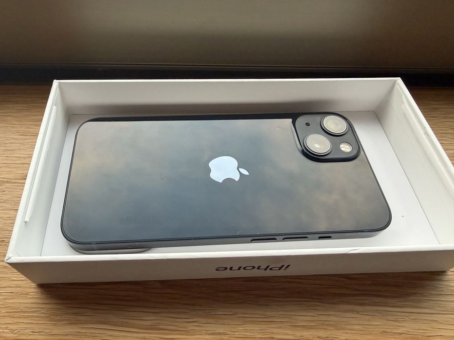 Iphone 13 cor negro em muito bom estado