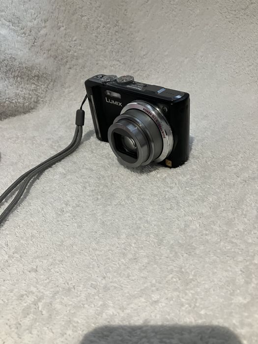Maquina fotografica Lumix TZ10