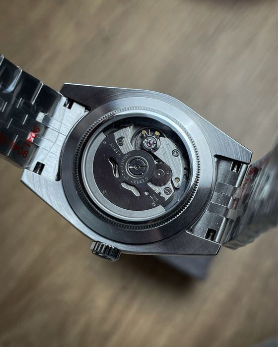 Seiko MOD Date Just NH35