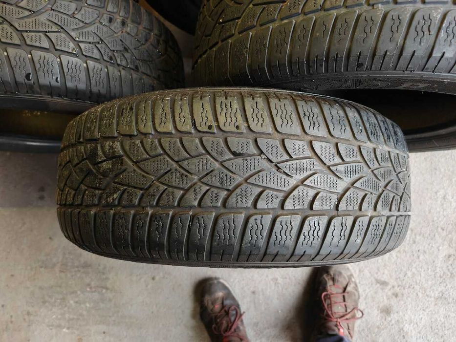 Opony Dunlop 225/60 R16