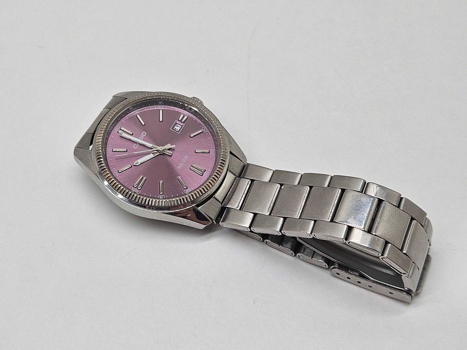 Zegarek męski CASIO MTP-1302P.